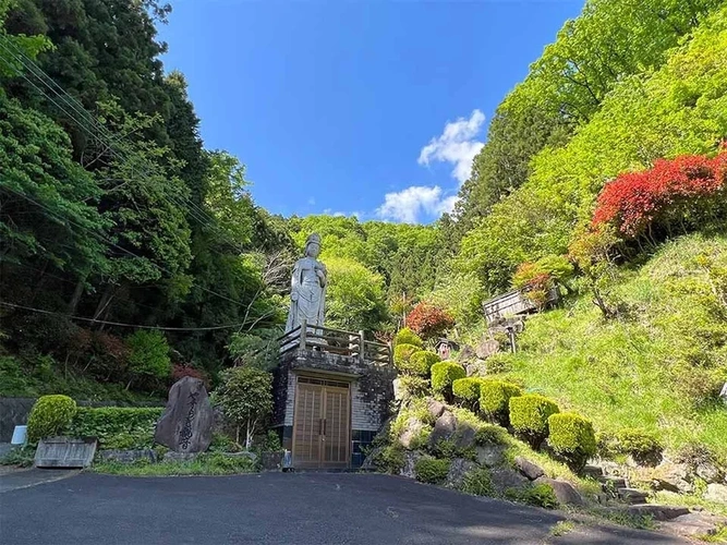 真福寺 のうこつぼ 