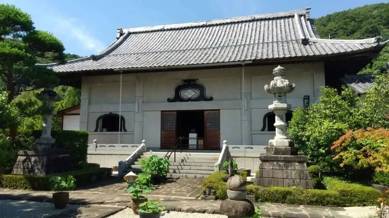法蓋山 東光寺