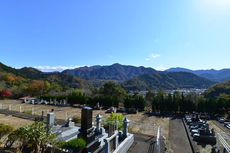 都留聖地霊園 