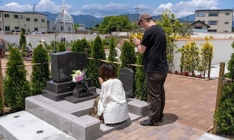 東筑摩郡筑北村 ロイヤルガーデン長野