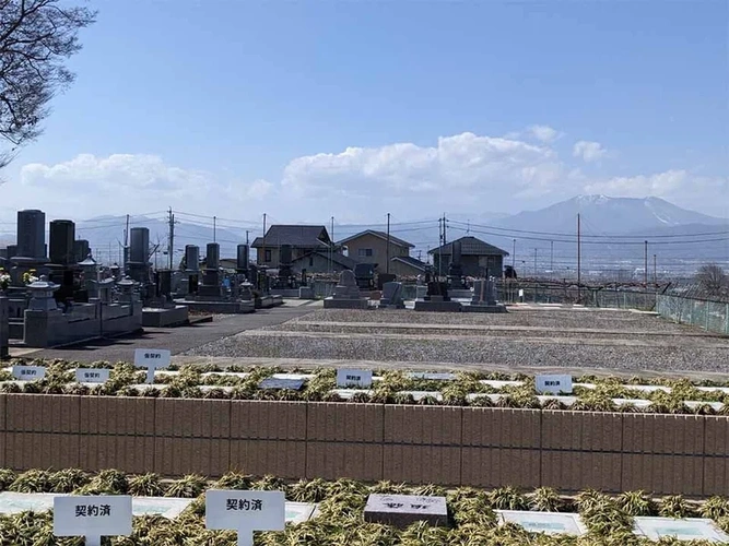 長野県全ての市 みつわ樹木葬須坂霊園