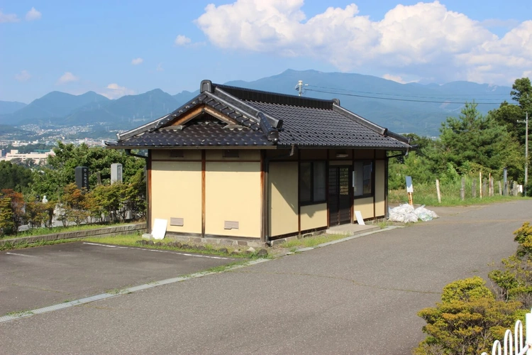 小牧山霊園 休憩施設の写真