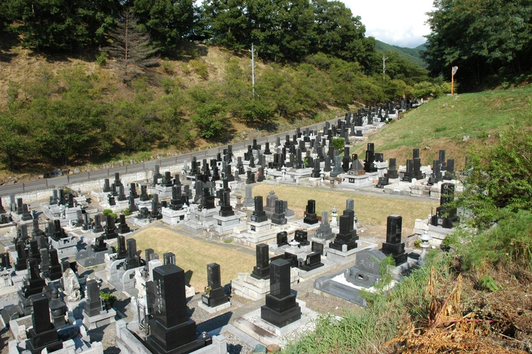 松本市営 並柳霊園 