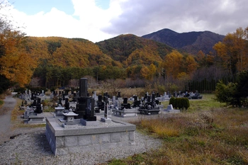 木曽郡木曽町にある公営霊園