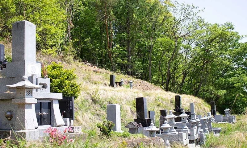 北佐久郡御代田町 前山霊園