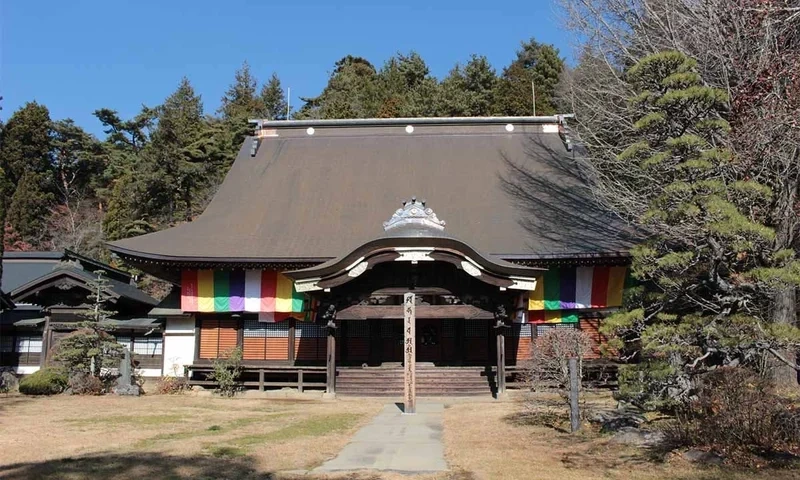 北佐久郡御代田町 真楽寺聖地霊園