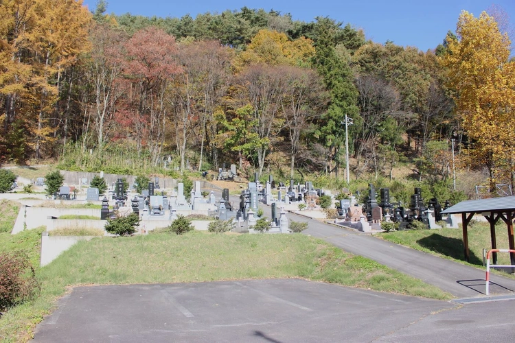 東御市 真田古城霊園