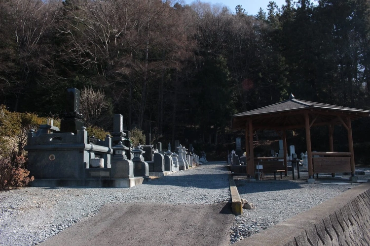 東御市 長福寺霊園