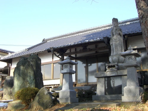 大雄寺墓苑（小諸善光寺） 