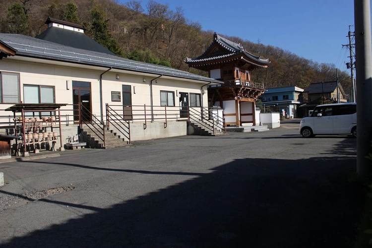 有明霊園 駐車場の写真