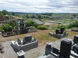 在来仏教の寺院墓地