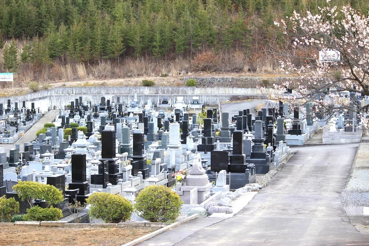 東筑摩郡筑北村 旭霊園