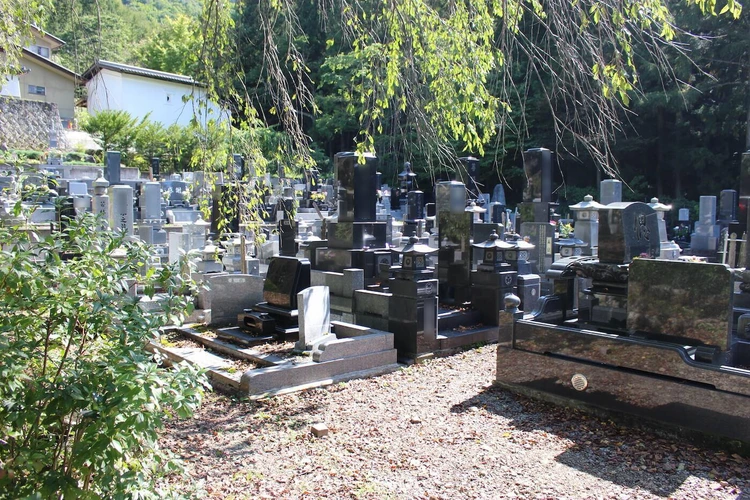 東筑摩郡筑北村 長谷寺