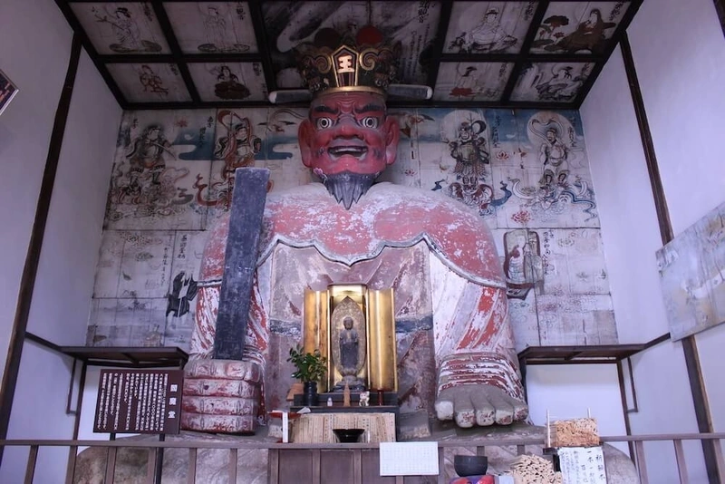 閻魔大王像