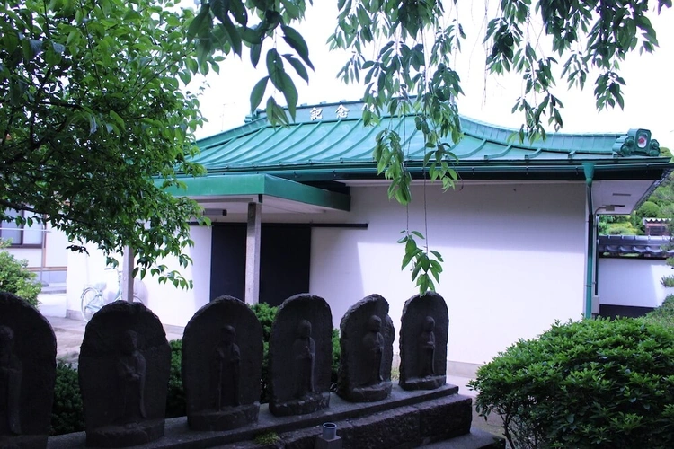 典厩寺墓地 川中島合戦記念館