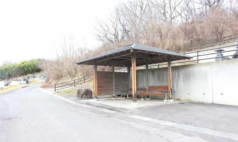 上田市 上野霊園