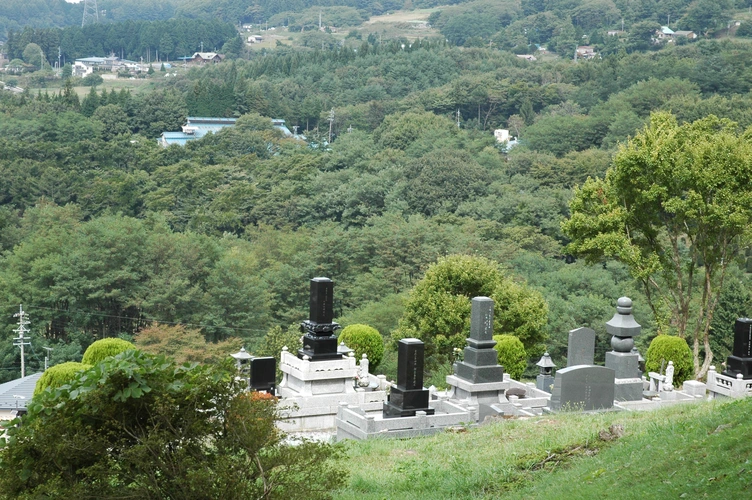 塩尻市営 塩尻市東山霊園 