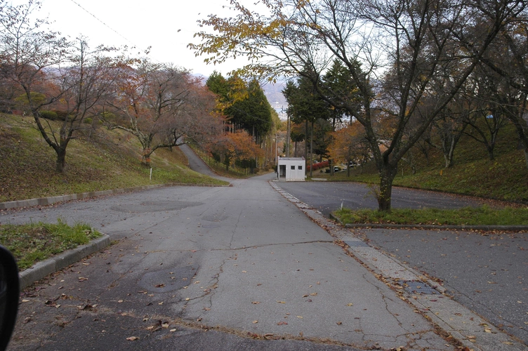 岡谷市営 内山霊園 駐車場の写真