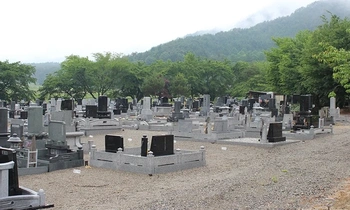 曹洞宗の寺院墓地