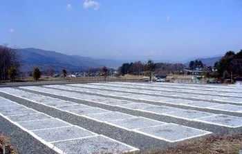 「茅野」駅から車で20分