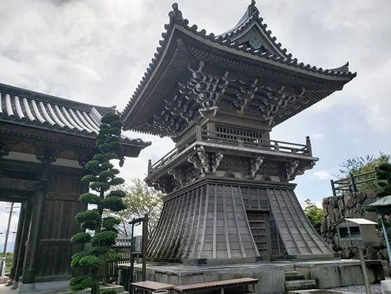 国分寺 のうこつぼ 