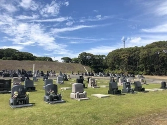 陽当たりが良好な寺院墓地