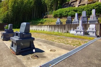 浜松市中央区にある寺院墓地