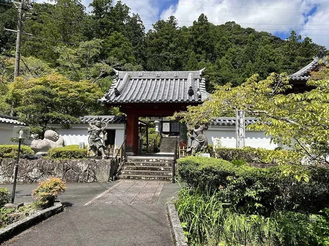 法泉寺 のうこつぼ 