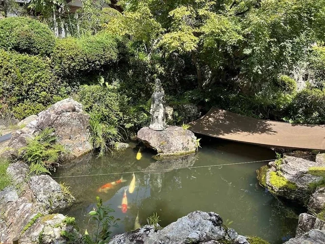 法泉寺 のうこつぼ 