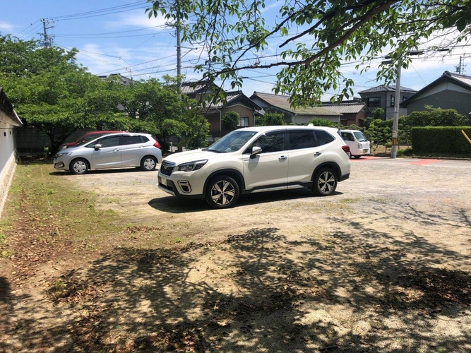 正願寺墓地 駐車場の写真