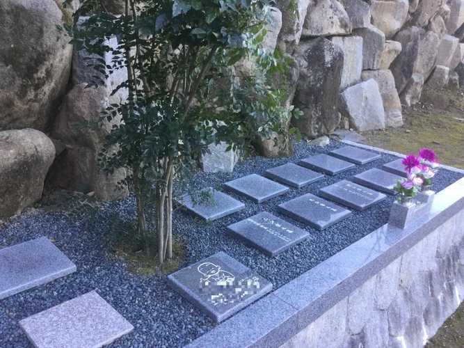西尾市 泉徳寺樹木葬霊園