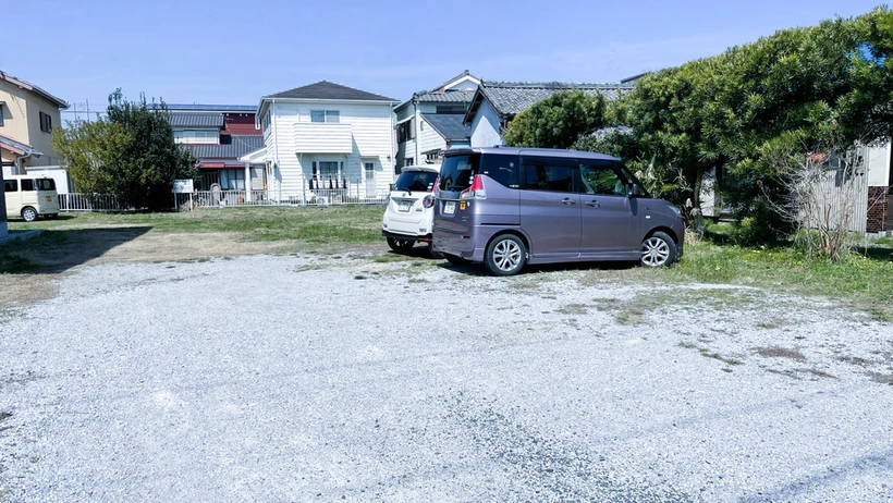 偲墓 専修院 駐車場の写真