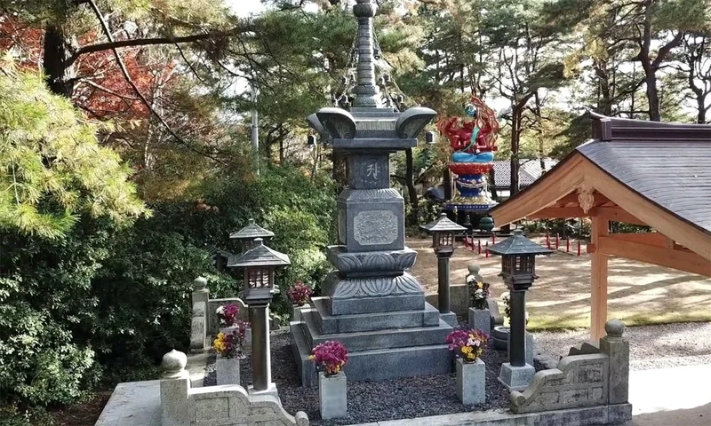 石川県全ての市 永安寺「宝篋印塔」