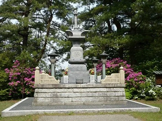  永安寺「宝篋印塔」