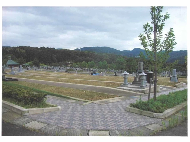 金沢市営 内川墓地公園 