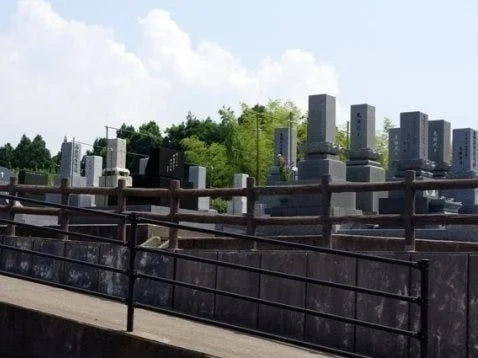 法句寺（大乗寺山）霊苑 