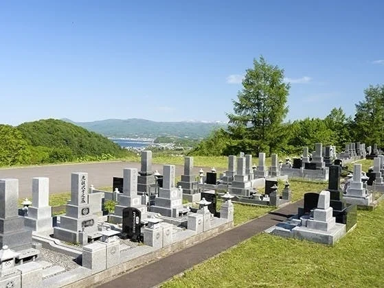 よいち霊園 合祀墓「望洋の里」 