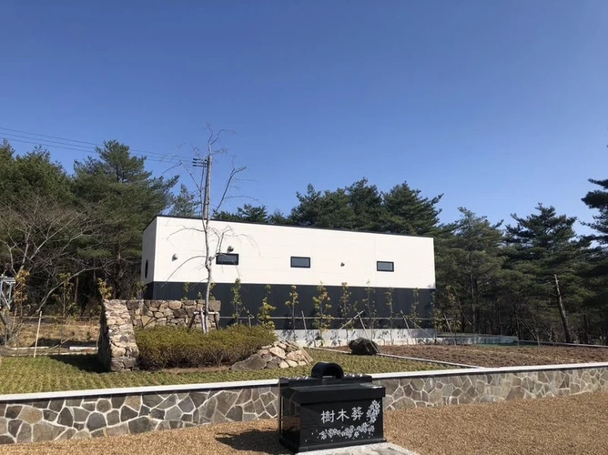 葛岡墓地 樹木葬アナベルの丘