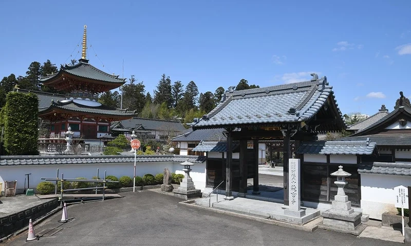 別格本山 龍寶寺