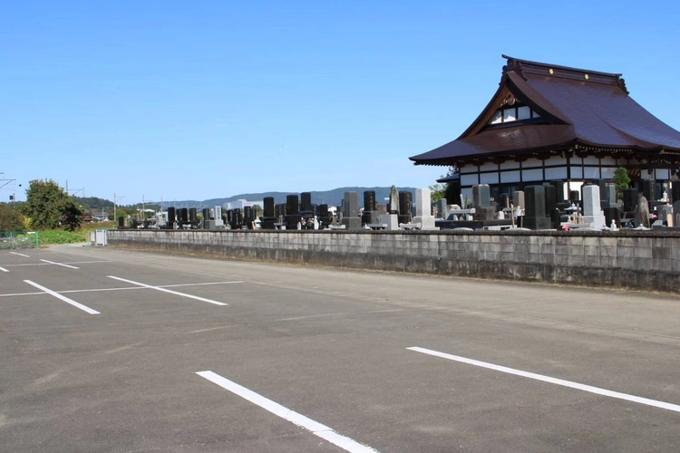 徳成寺 永代供養墓・一般墓 駐車場の写真