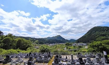 柴田郡川崎町にある寺院墓地