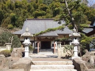 名取市にある寺院墓地