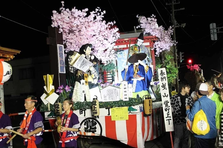 浅舞八幡神社墓苑 