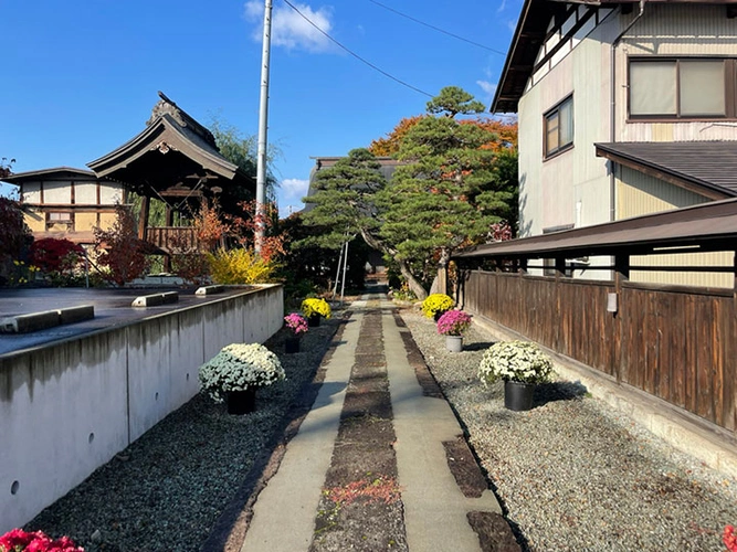 禮徳寺 のうこつぼ 