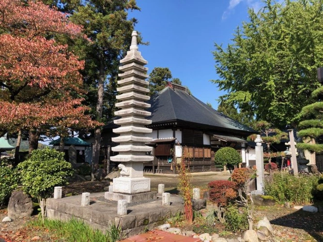 天澤寺  のうこつぼ 