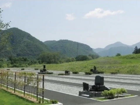 べにばなメモリアルパーク