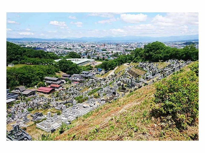 小田山霊園 