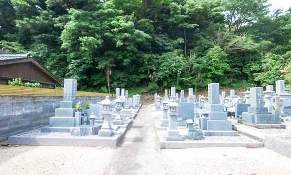 鳥取県の全ての市 本立寺墓地