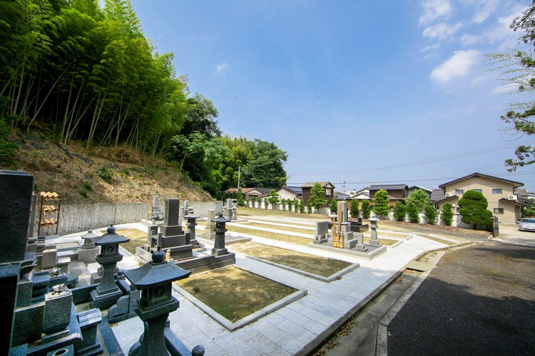 松江市 城西墓苑