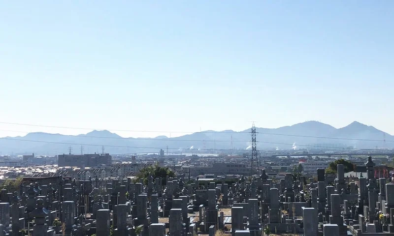 東山宝樹霊苑 